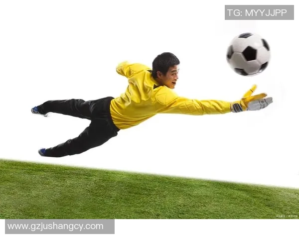 足球明星的训练秘笈解析及提升技巧的科学方法分享